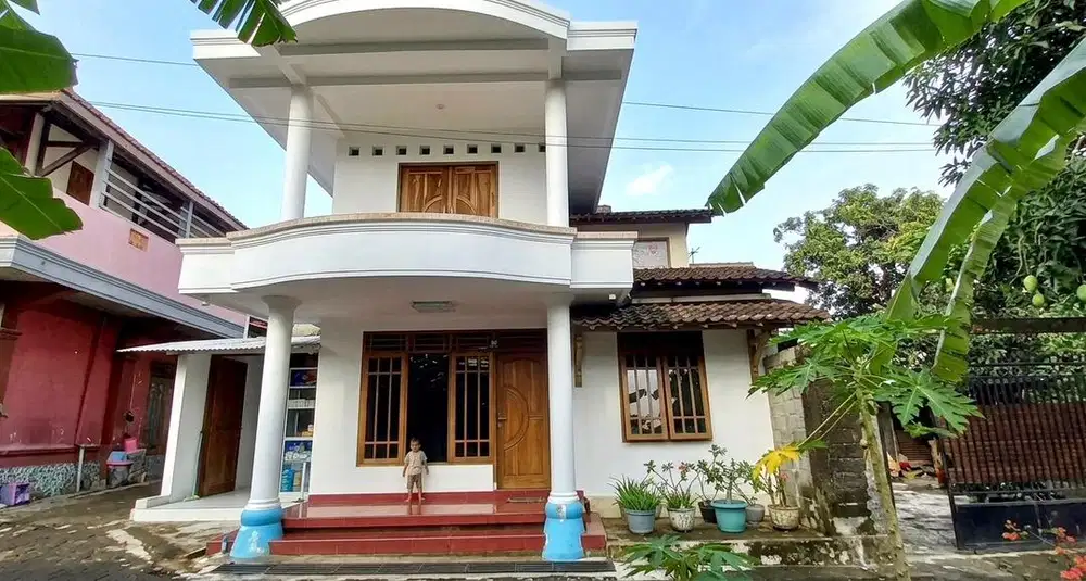 TURUN HARGA !!!  DIJUAL RUMAH STRATEGIS DITENGAH UNGARAN