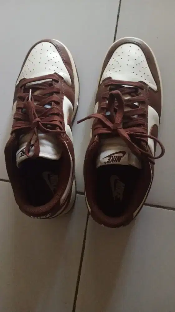 Sepatu NIKE PRIA SIZE 42