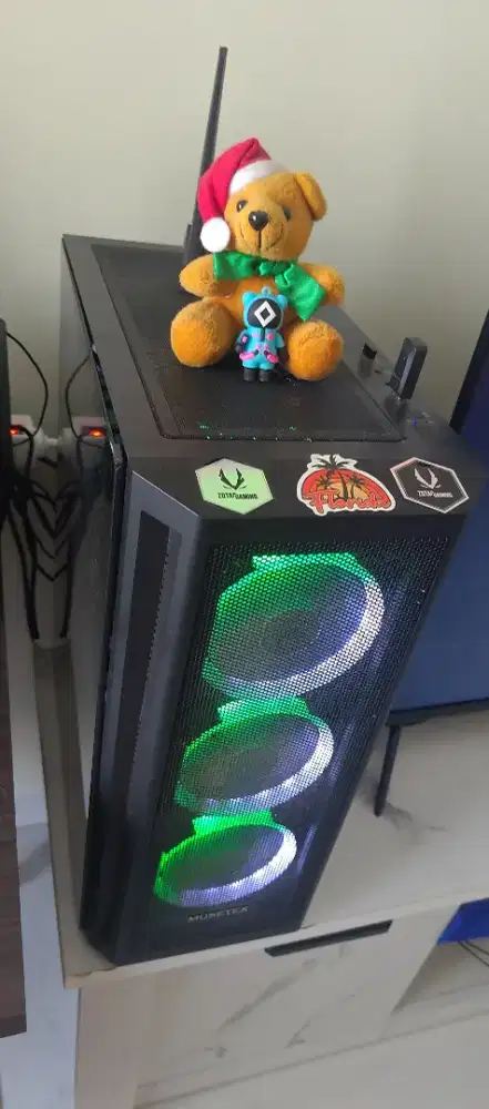 PC Gaming Rata Kanan RTX 5070 Ti 16GB Ryzen 9 7900X 12 Core 32GB Ram