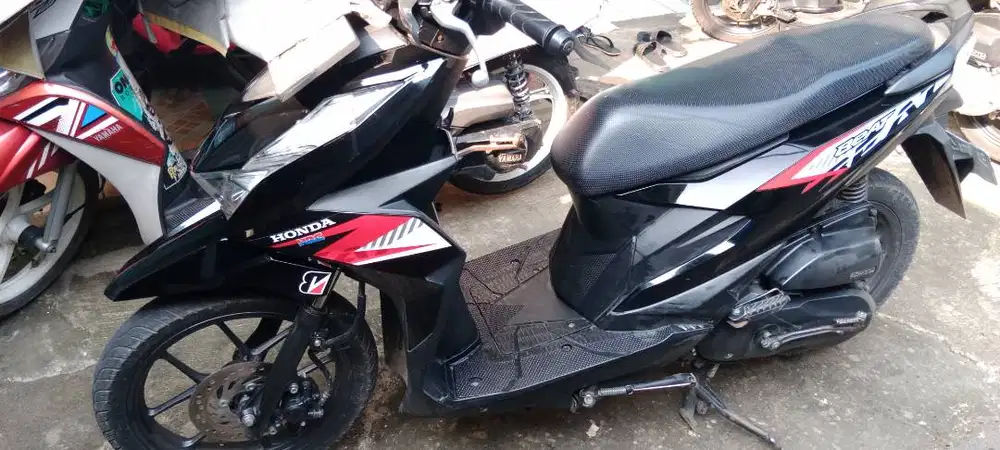 Dijual honda beat CBS 2023 SS KUMPLIT PAJAK OFF 1X..PLAT B TANSEL
