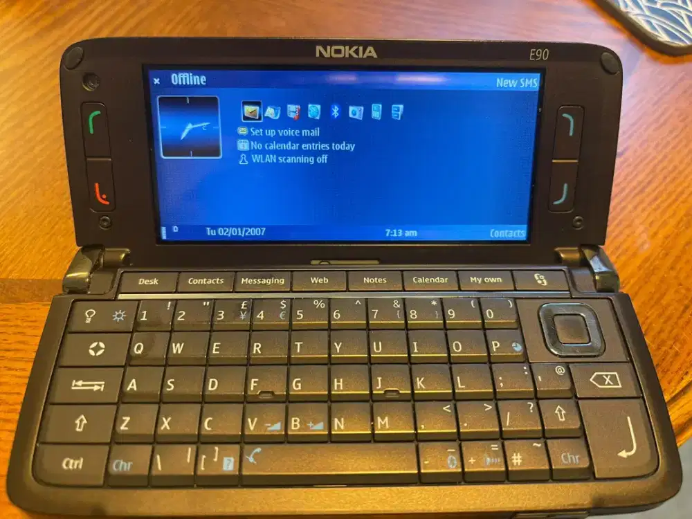 Nokia E90 communicator