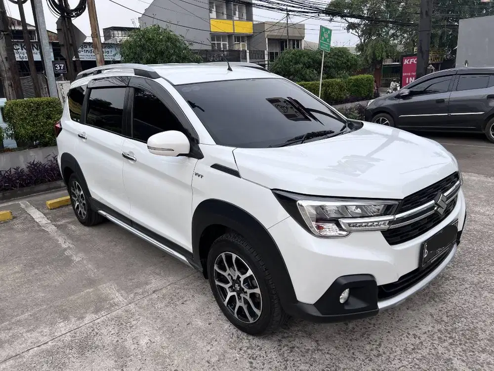 Jual Cepat! Suzuki XL7 Beta MT 2021 (Low KM dan Mulus)