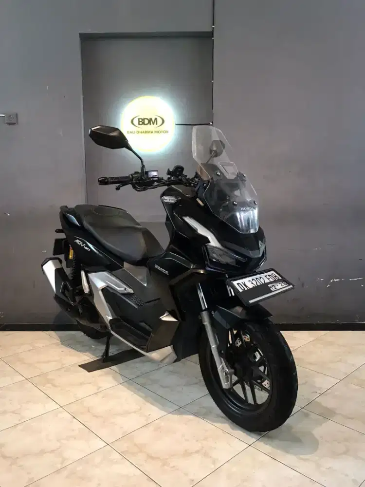 DP 500K / HONDA ADV 160 CBS TAHUN 2022 BALI DHARMA MOTOR