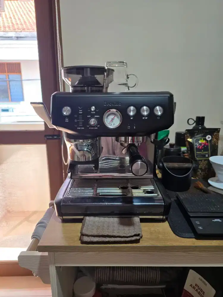 Breville Barista Express Impress