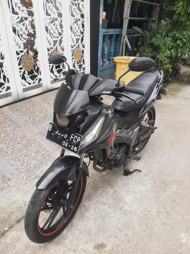 Honda CS One 2011 ss lengkap mesin bagus plat Bekasi kabupaten