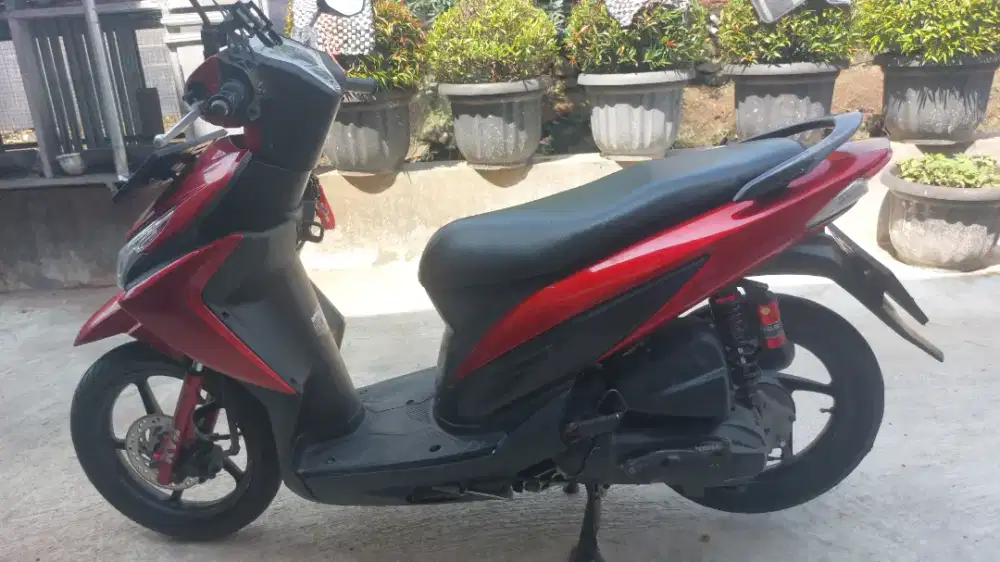 Di jual vario 110 tahun 2015