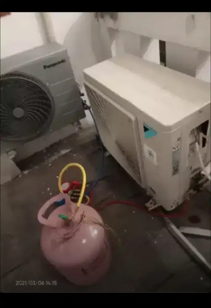 Service ac bocor ac mati tambah freon dan bongkar pasang ac
