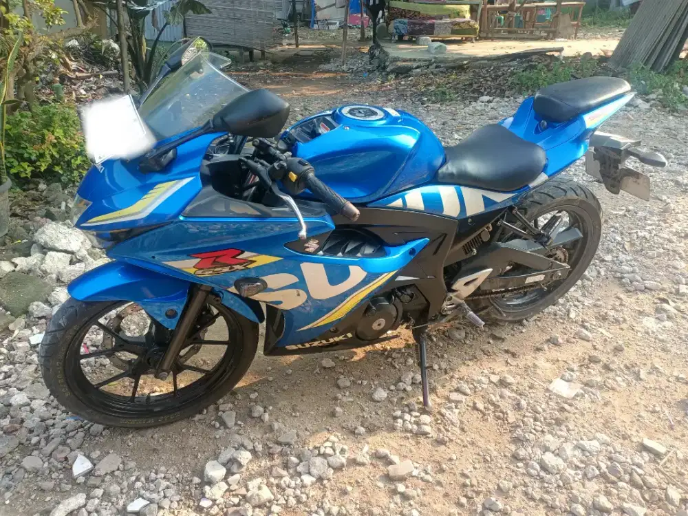 Suzuki GSX 150R