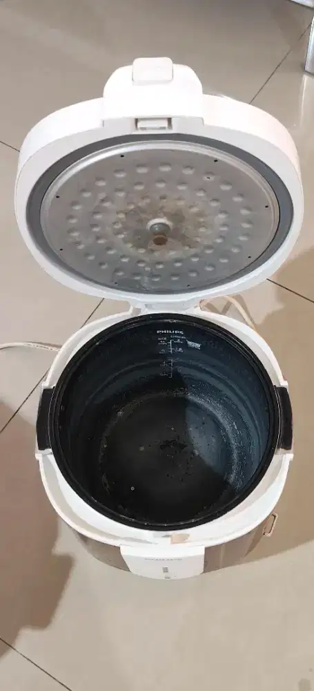 Rice cooker Philips HD 3053 2 ltr made in china
