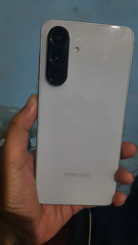 SAMSUNG A56 BATANGAN 8/256 MULUS (UNIT ONLY)
