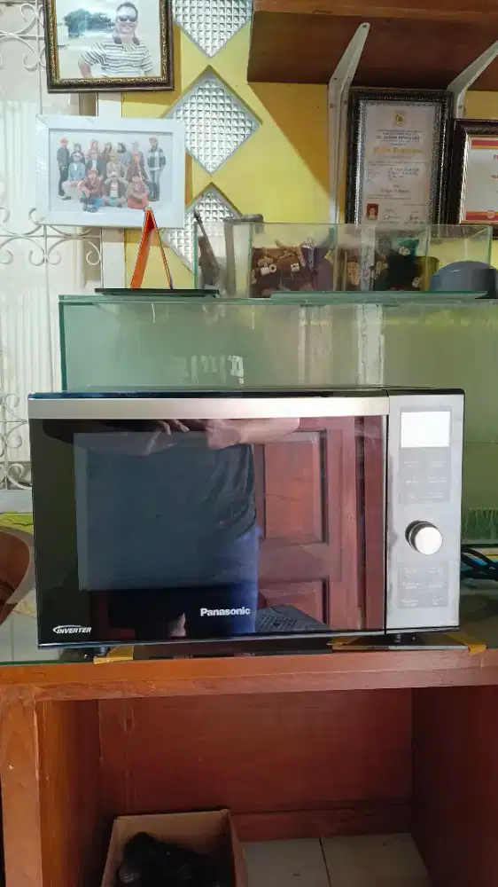 microwave multifungsi Panasonic inverter NN-DF383B