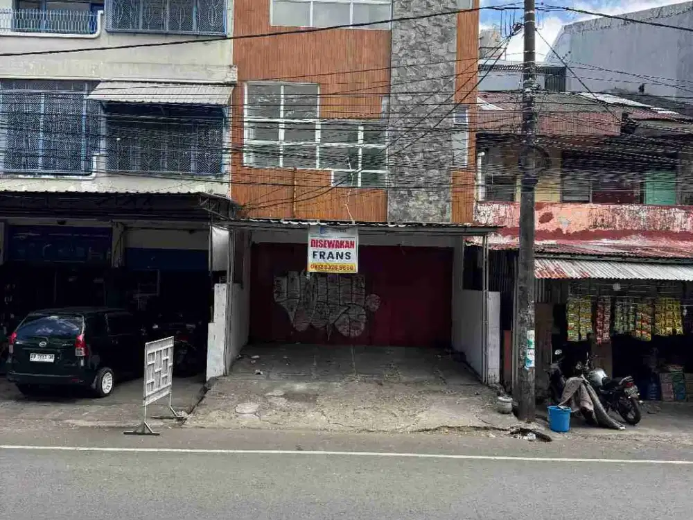 Disewakan Ruko di Jalan Veteran Selatan