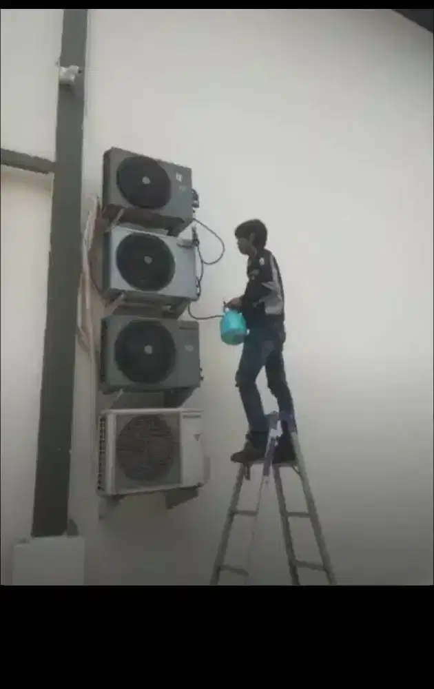 Jasa pasang ac tambah freon service kulkas bongkar pasang ac dll