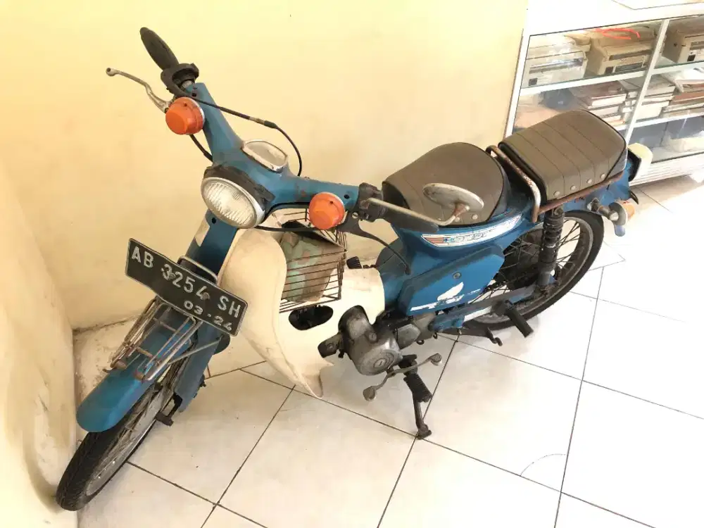 Honda C70/Basic Grand Star C86 1993 Loc. Margonda