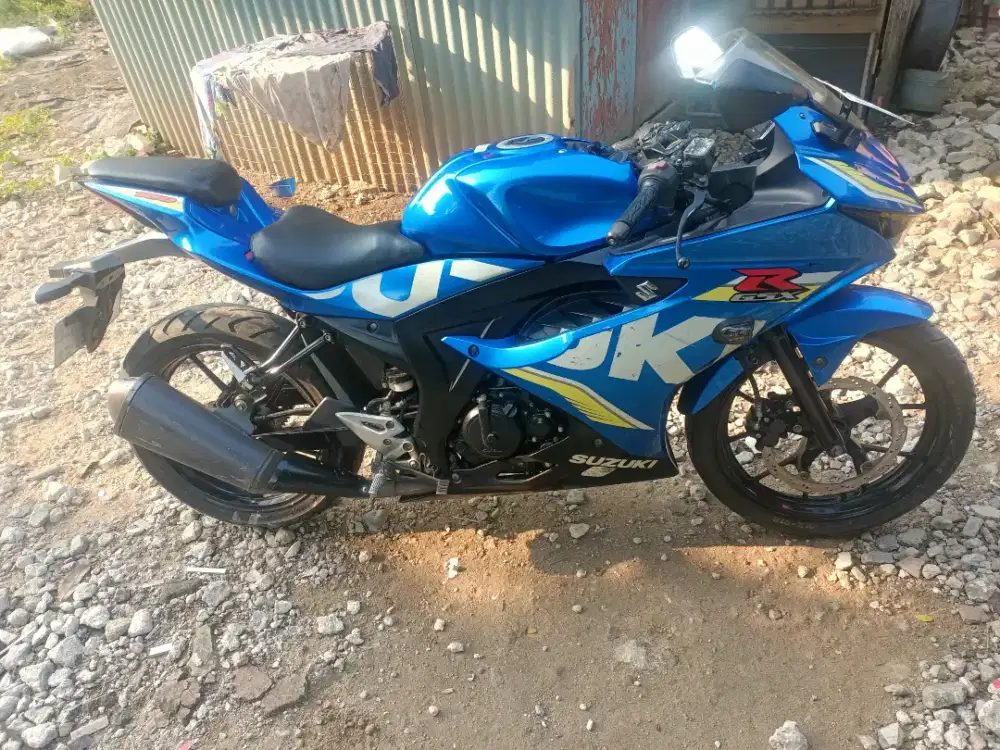 Suzuki GSX 150R MULUS