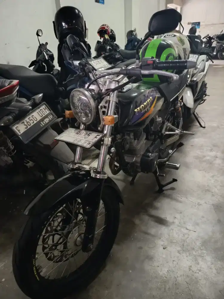 Di jual saja motor tua