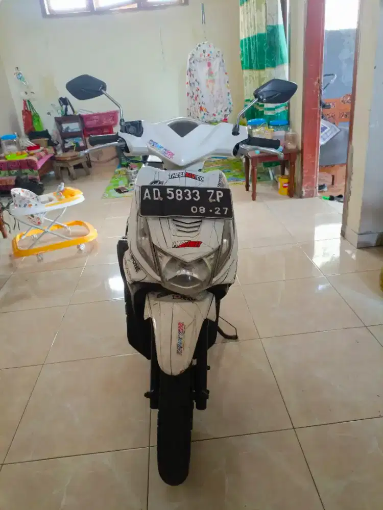 Honda beat tahun 2012