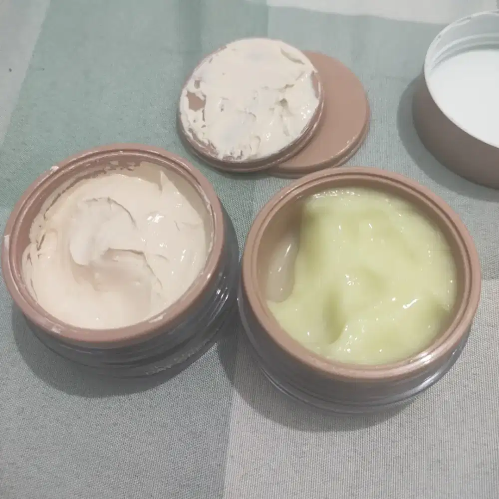 Mk skin acne day cream dan night cream