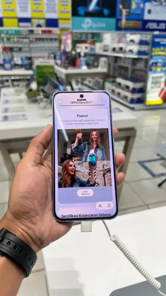 Cash/Kredit . OPPO RENO 15F 12/256