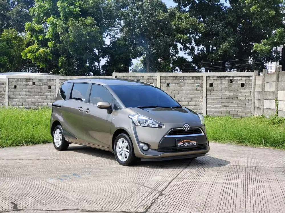 Toyota Sienta 1.5 G matic 2017