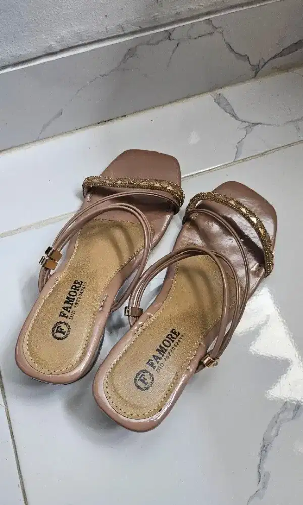 Famore Heels Wanita Size 38