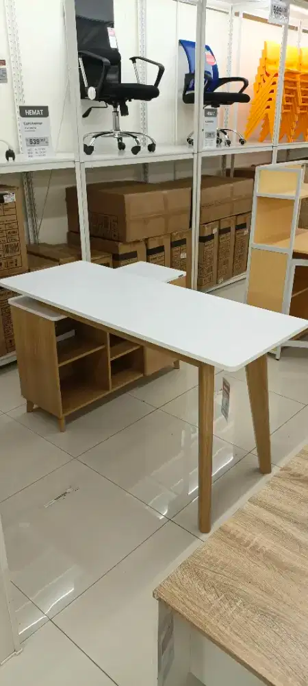 Pendant Managerial Office Desk