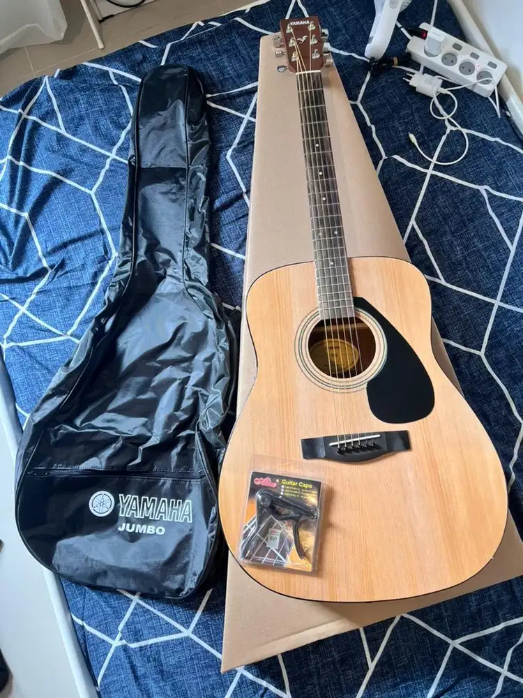 Gitar Yamaha F310