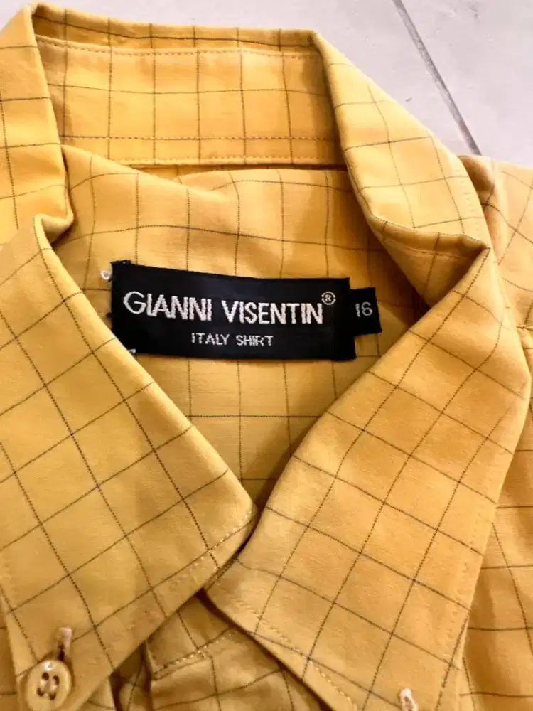 Kemeja Gianni visentin
