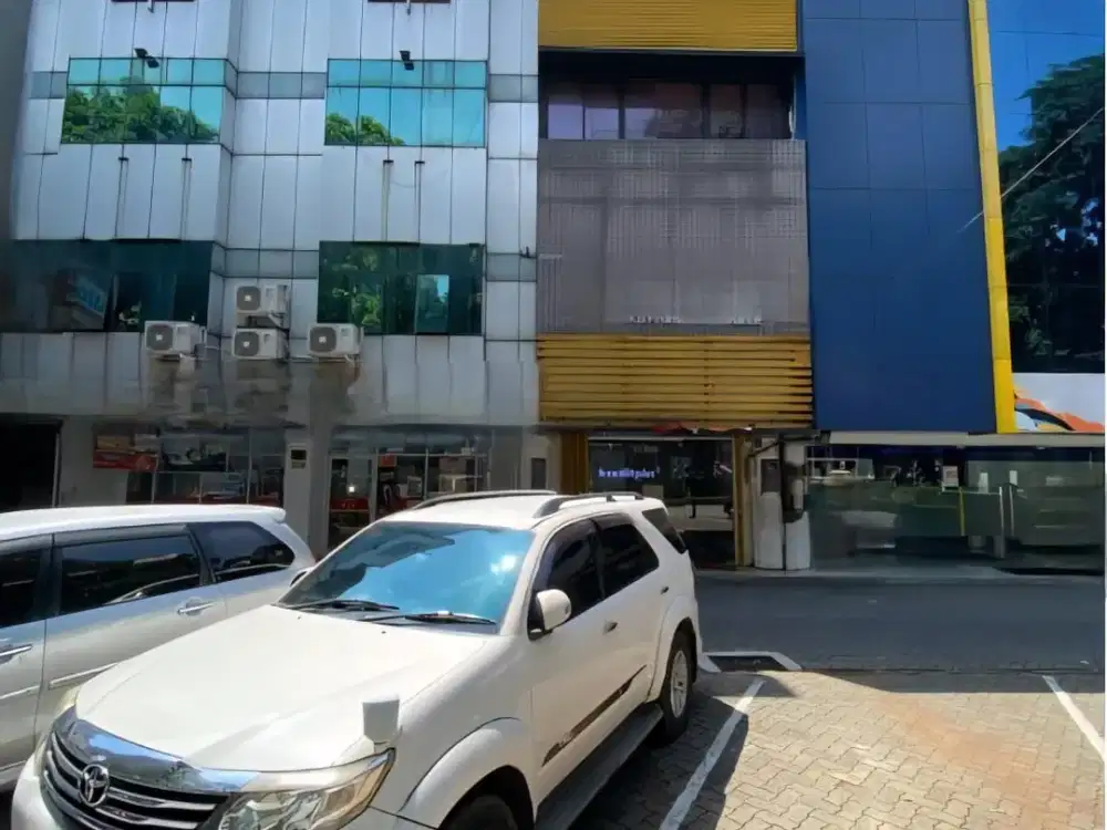 DIJUAL RUKO DI KOMPLEK GRAND WIJAYA CENTRE JL. WIJAYA  KEBAYORAN BARU JAKARTA SELATAN