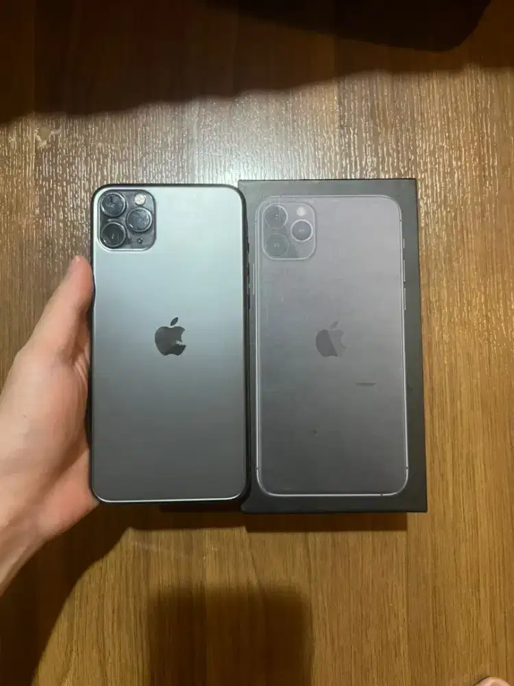 iPhone 11 Pro Max 256GB Space Gray Fullset Mulus