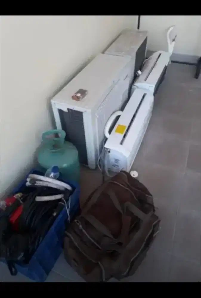 Jasa pasang ac perbaikan ac tambah freon service kulkas mesin cuci