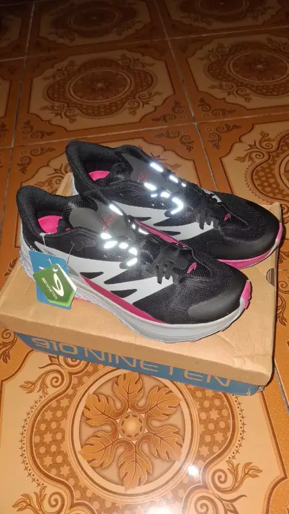 910 NINETEN Yuza Speedgoth