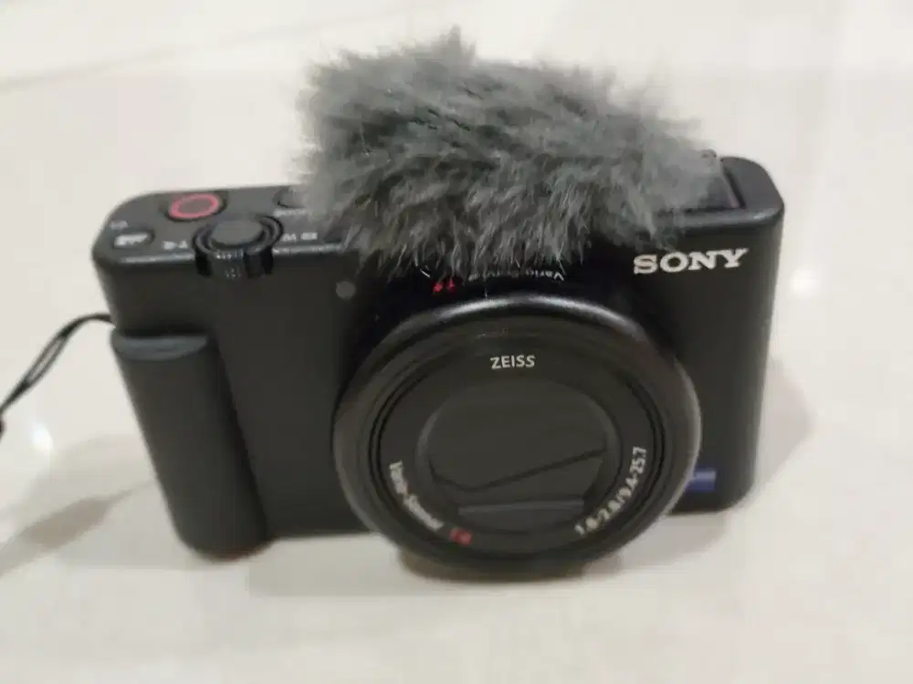 Sony ZV-1 seperti baru
