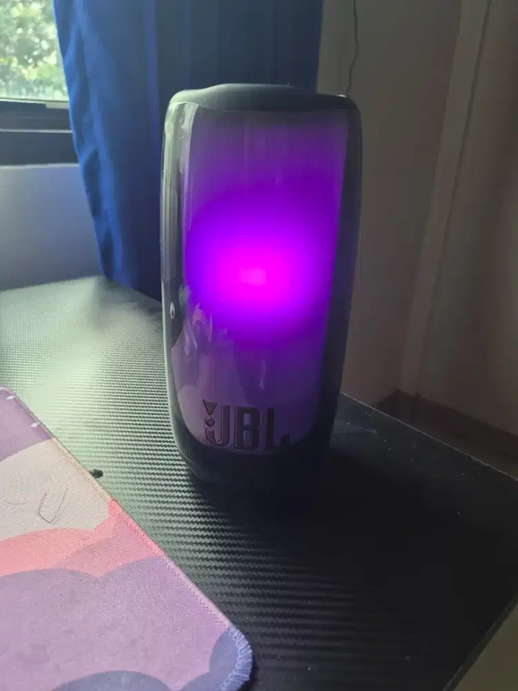 JBL PULSE 5 speaker