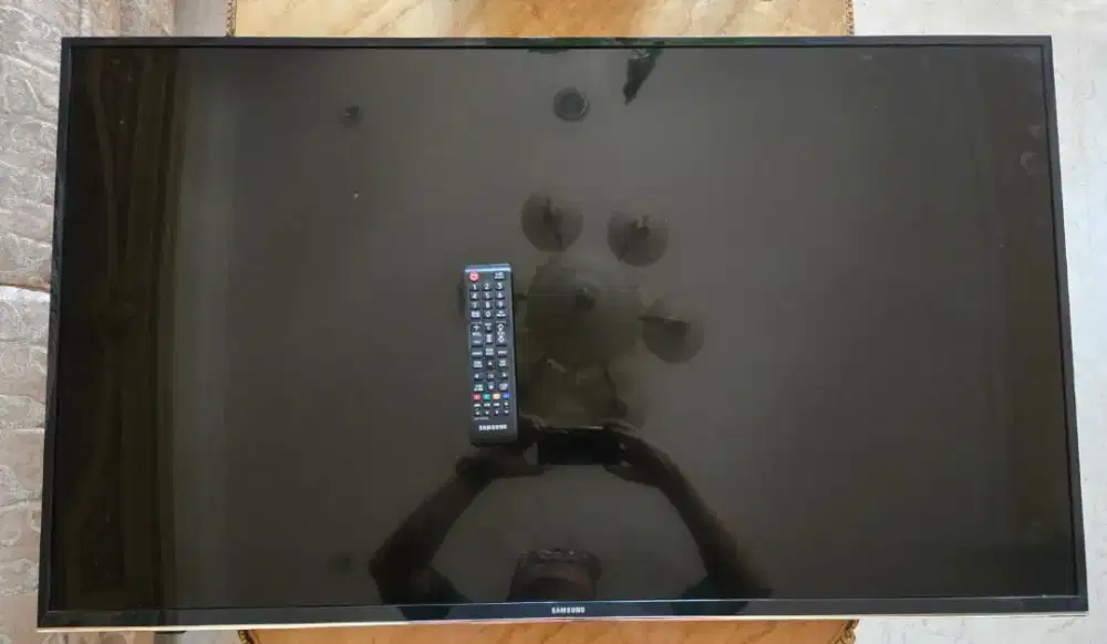 DIJUAL TV SAMSUNG 43