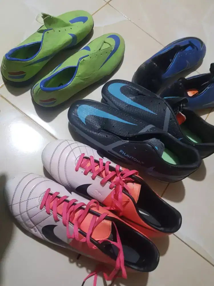 Sepatu futsal dan bola size 39 nos