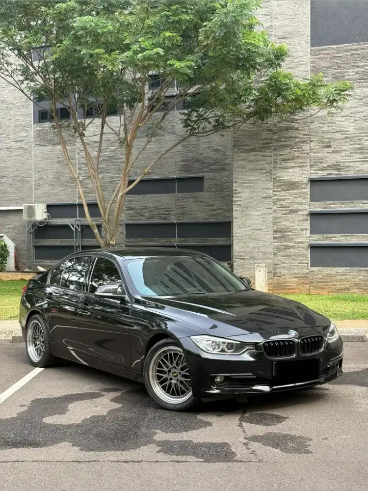 [LOW KM, CASH] BMW 320i F30 Pre-LCI Luxury Line 2015/Sport Modif 2016