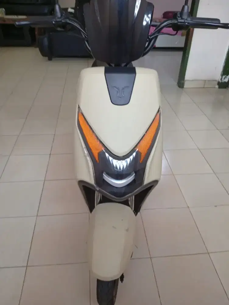 SEPEDA LISTRIK UWINFLY D65