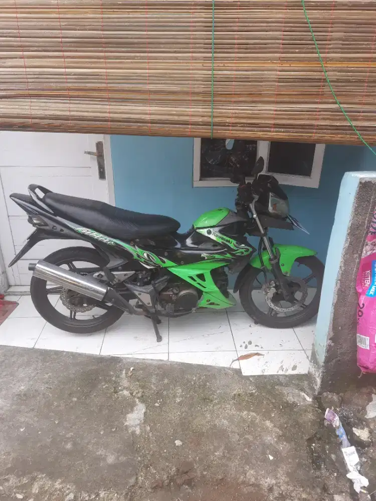 Kawasaki Athlet 125 cc Tahun 2010