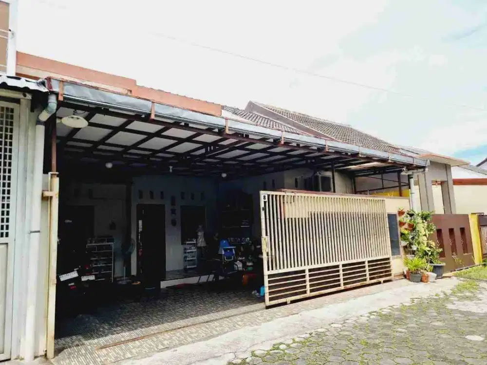 Rumah Bagus Colomadu Siap Pakai Dekat Pintu Tol Klodran