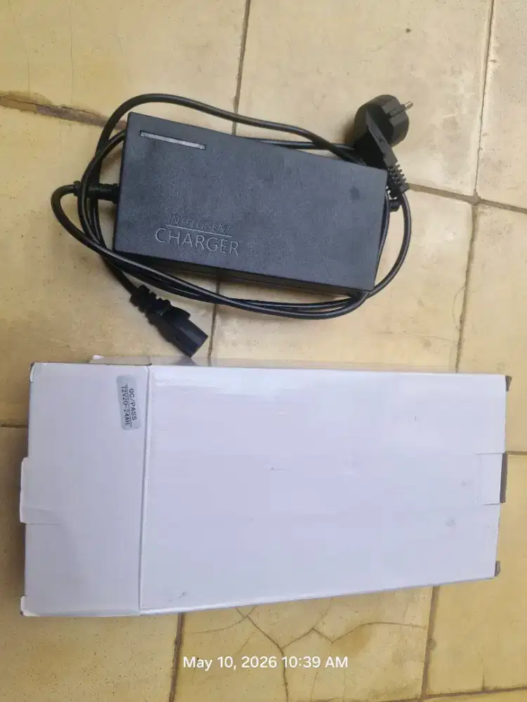 Charger SLA / Graphene 72V 20Ah - 24Ah baru bawaan motor listrik
