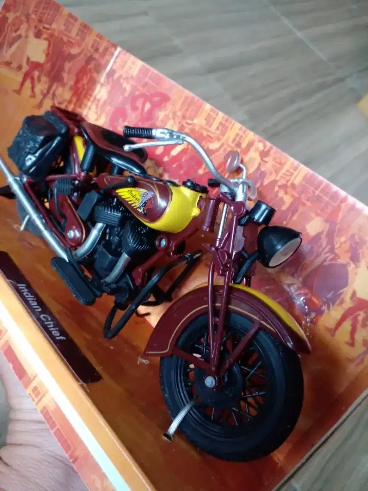 Diecast Motor Indian Klasik
