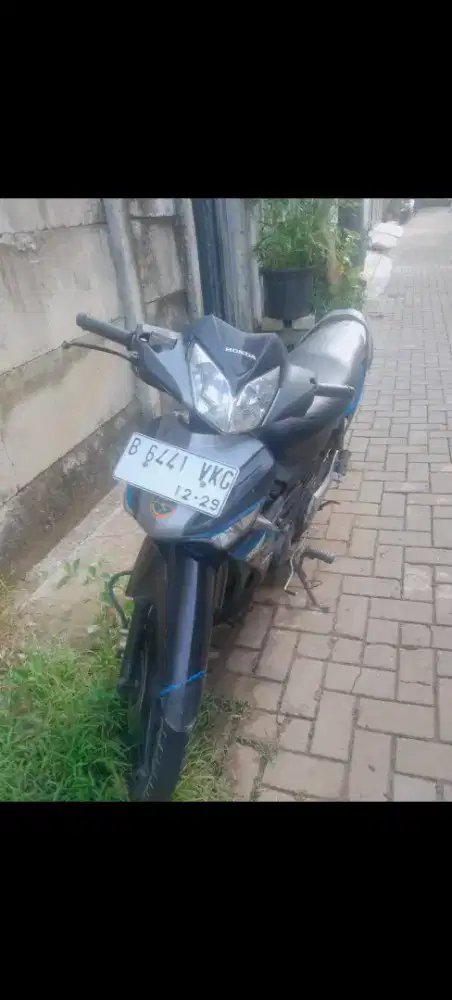 Honda supra x125 cw dd th2010 standar cw asli