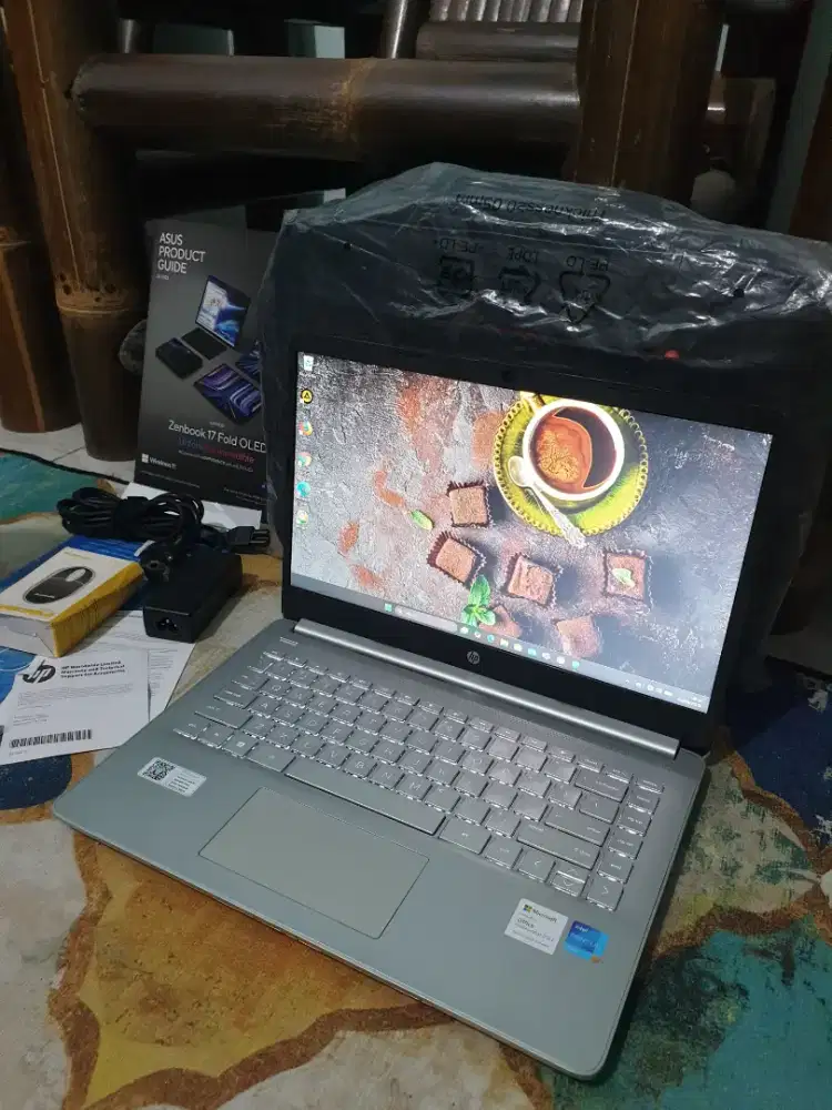 Laptop hp 14s like new