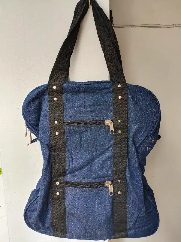 Dijual Tas Serba Guna. Barang Bagus Ukuran T40cm L37cm Tebal 10cm