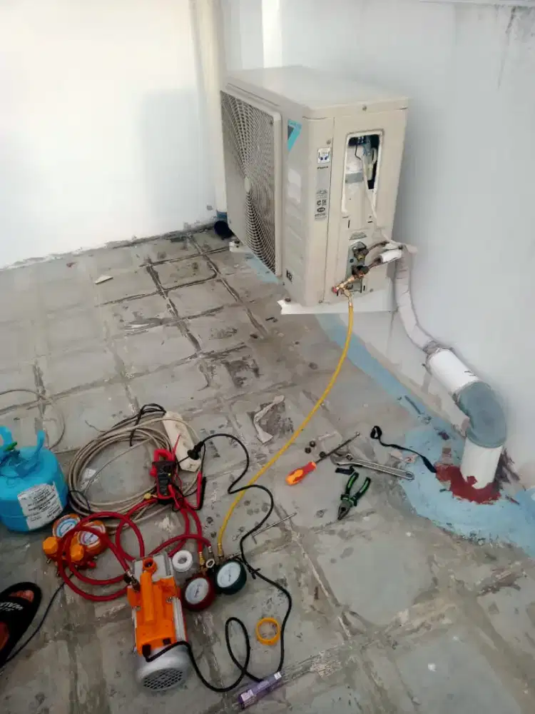 Service AC ,mesin cuci dan kulkas