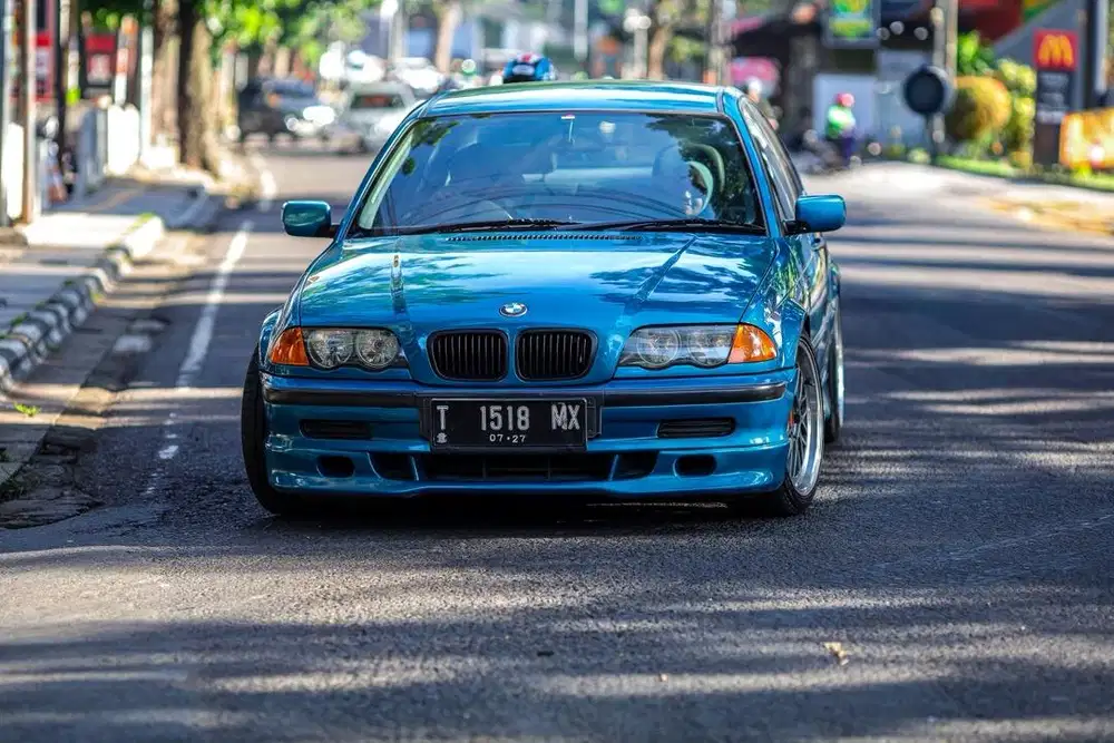 BMW E46 318i M43 2001 Atlantis blue
