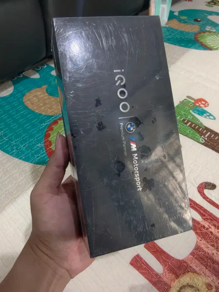 Iqoo 13, 16/512GB. Legend White