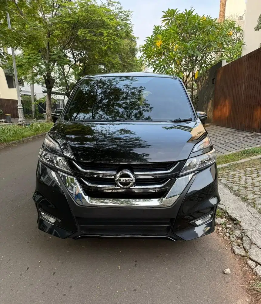 Nissan Serena 2019 2.0 High Way Star Bensin -AT