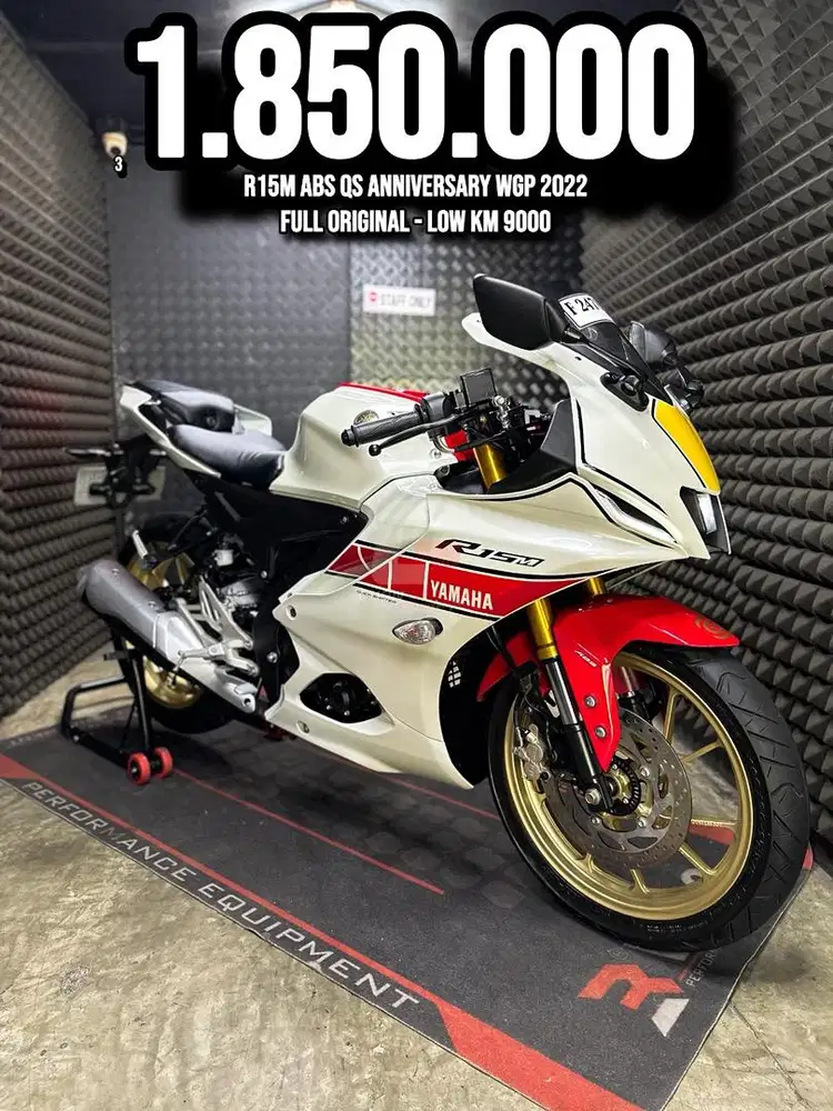 R15M OR R 15 M ABS QS 2022 ANNIVERSARY WGP LOW KM 9XXX FULL ORIGINAL